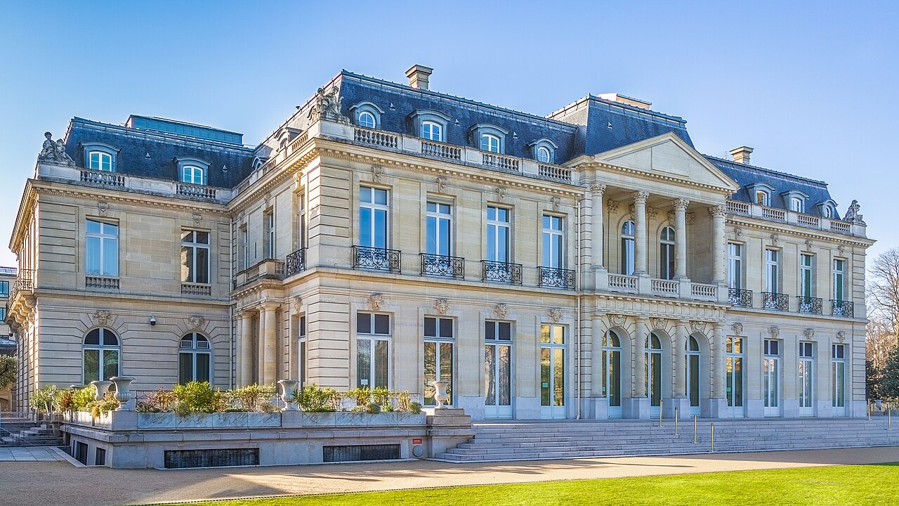 Château de la Muette, the OECD headquarters in Paris, seen from the park.